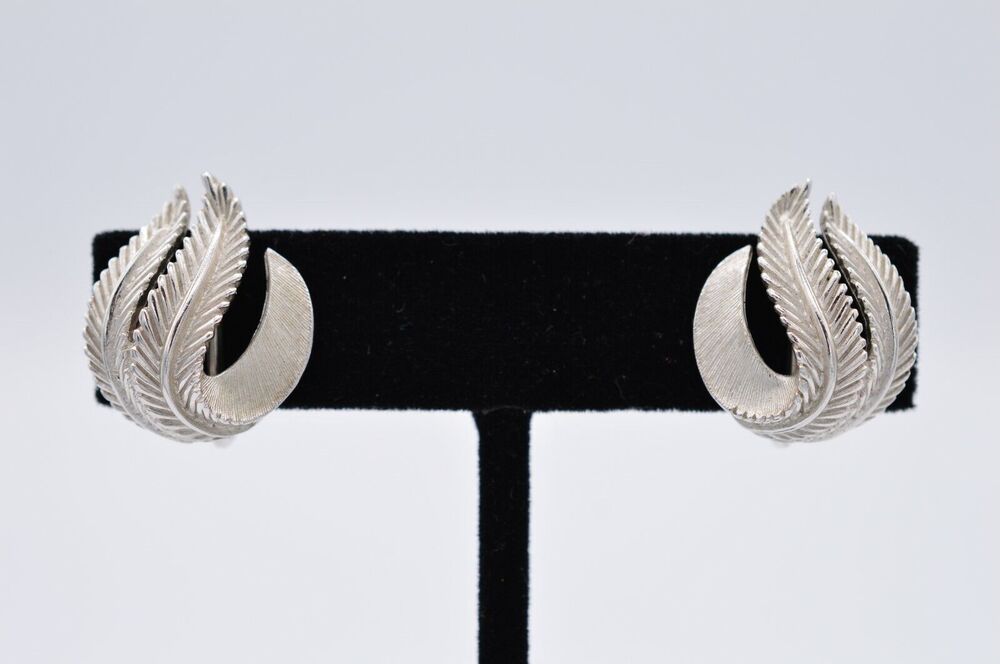 Crown Trifari Fire Clip On Earrings Brushed Silver Vintage Signed 1940s BinAF